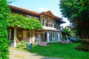 Гостиница Banyan House Samui bed and breakfast (Adult Only)  Бо Пут